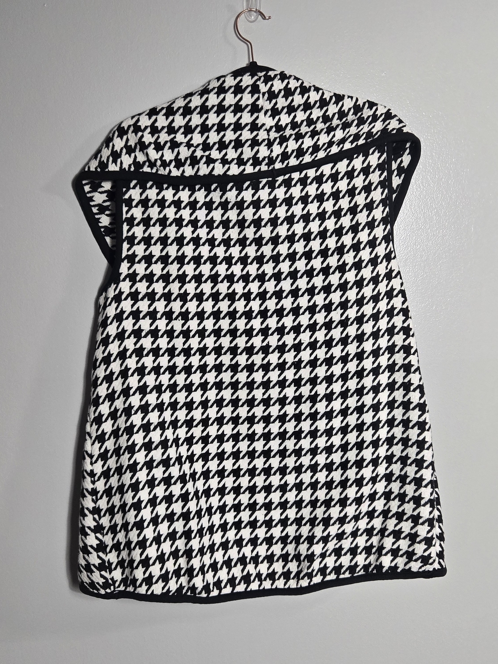 NWT Mud Pie Houndstooth Open Front Draped Waterfall Knit Vest Black White OS - Picture 3 of 5